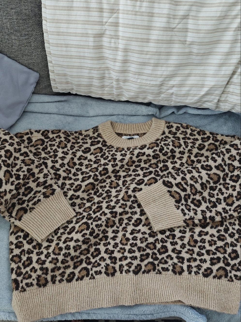 American Eagle Outfitters Ribbed Leopard-Print Crewneck Sweater - Tan & Brown
